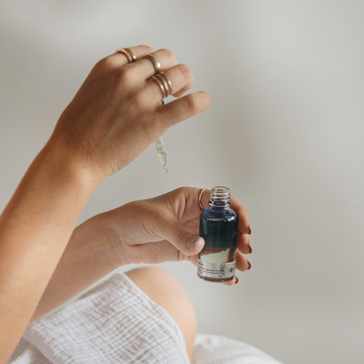 Quiet Brightening Serum